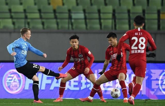 jiuyou网页登录-【中超】拉尔森任意球破门 大连人“靠对手”1比0河南